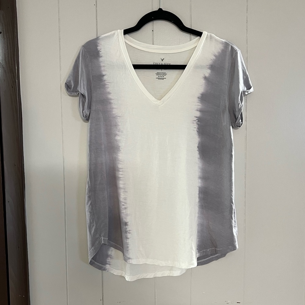 Never worn medium American Eagle soft and sexy top